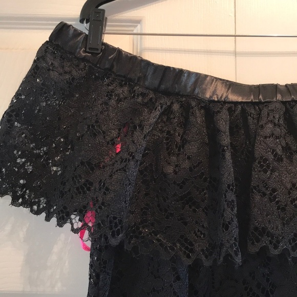 - NWT Betsey Johnson lace dress - Picture 2 of 7
